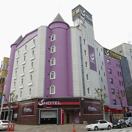 S Hotel Kvangdzsu Kültér fotó